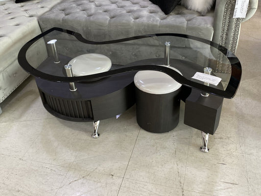 Miami "S" Coffee Table w/2 Stools & Storage 47x30x24