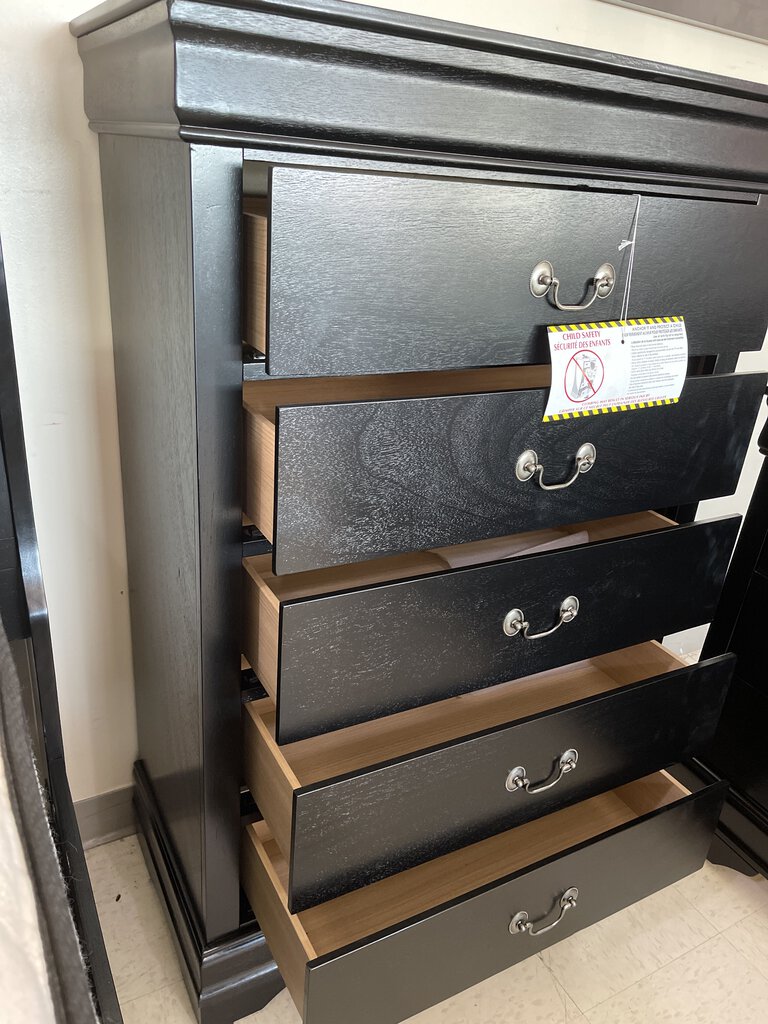 LP Black NEW Chest 32x16x50 (119296)