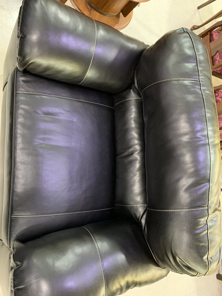 Austin Black NEW Chair & 1/2 -- 54x38x41 (5601)