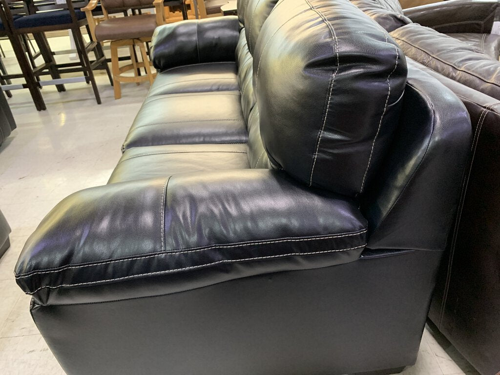 Austin Black NEW Sofa 90x38x41 (5603-AUSB)