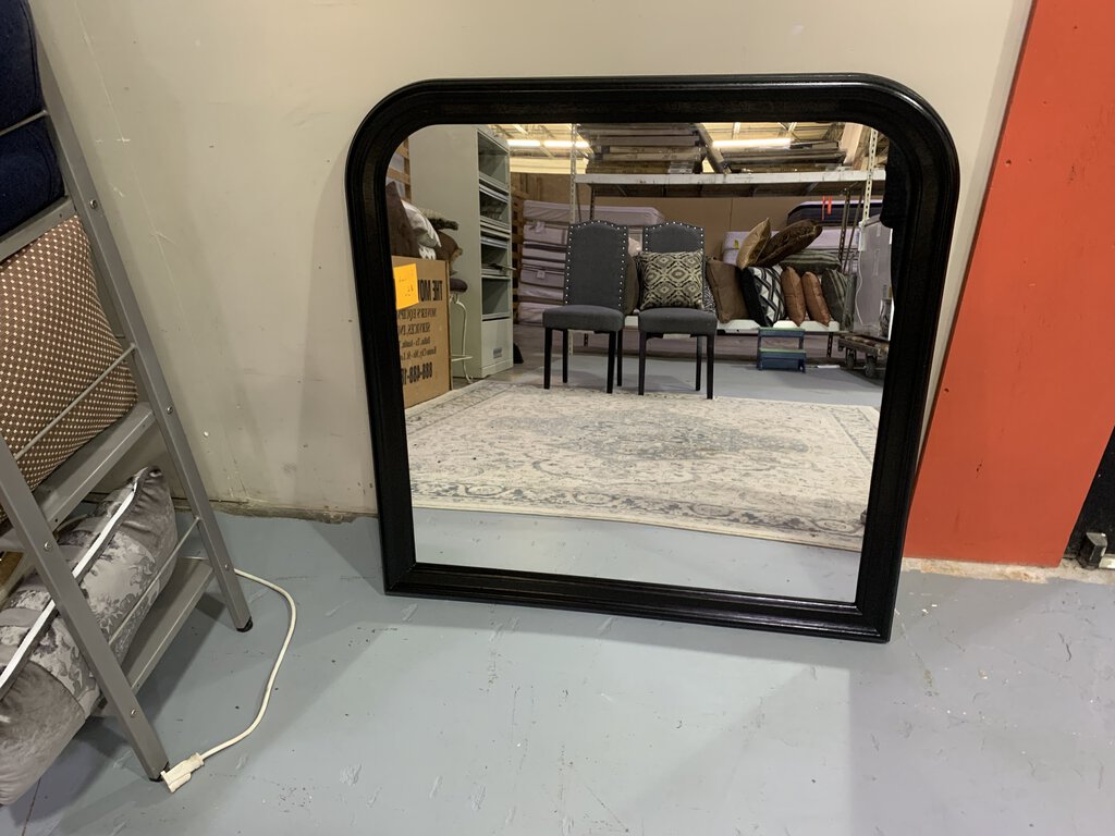 LP Black NEW Mirror 38x1x39 (119295)