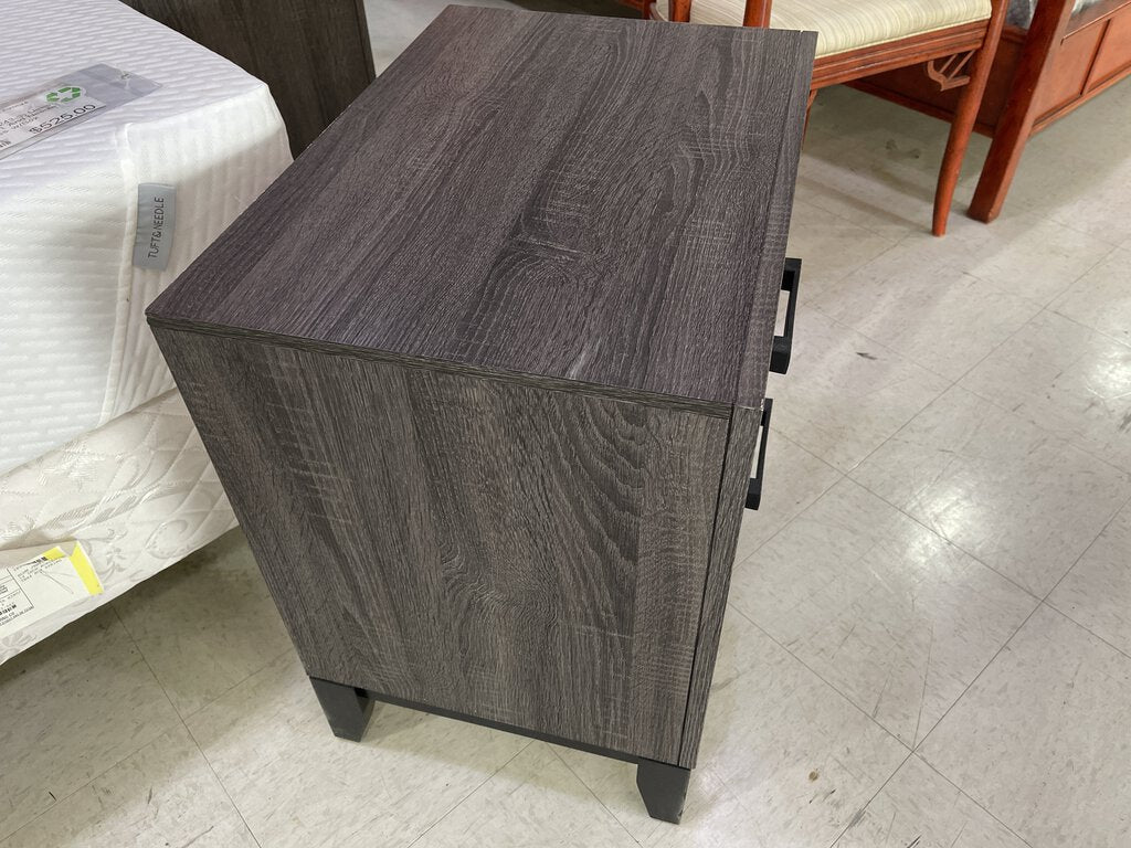 Tyler Gray NEW Nightstand 24x16x25 (107097)