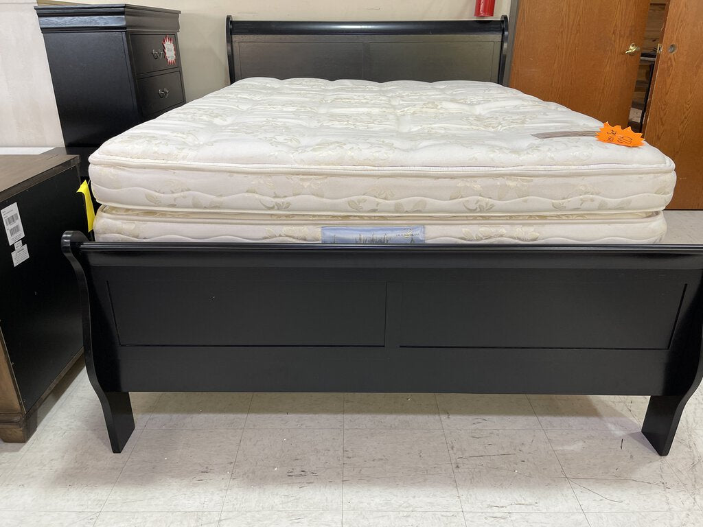 LP Black NEW Queen Size Bed Frame (GT-119230)