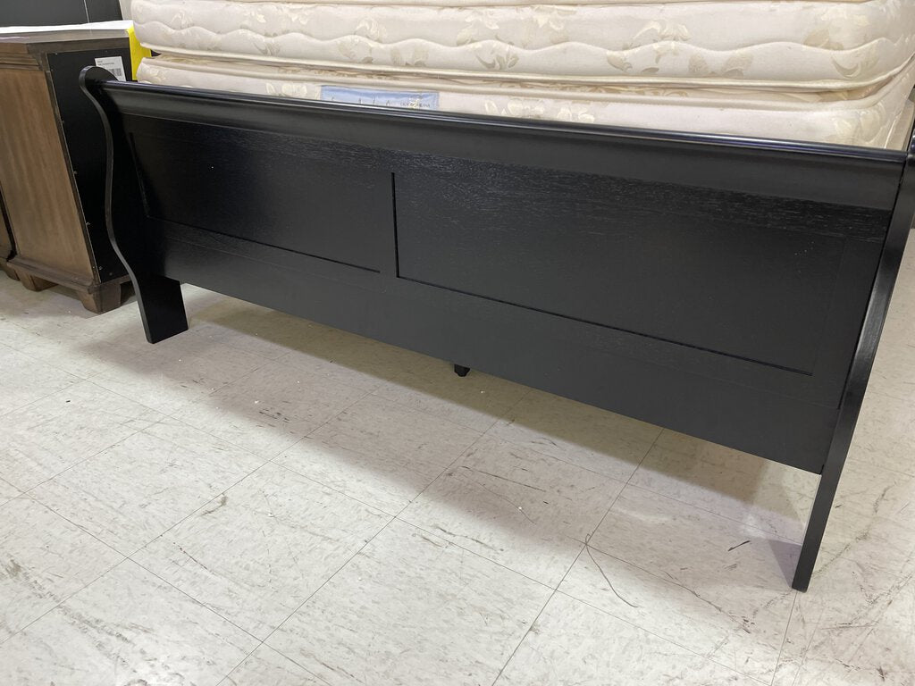 LP Black NEW Queen Size Bed Frame (GT-119231-33)
