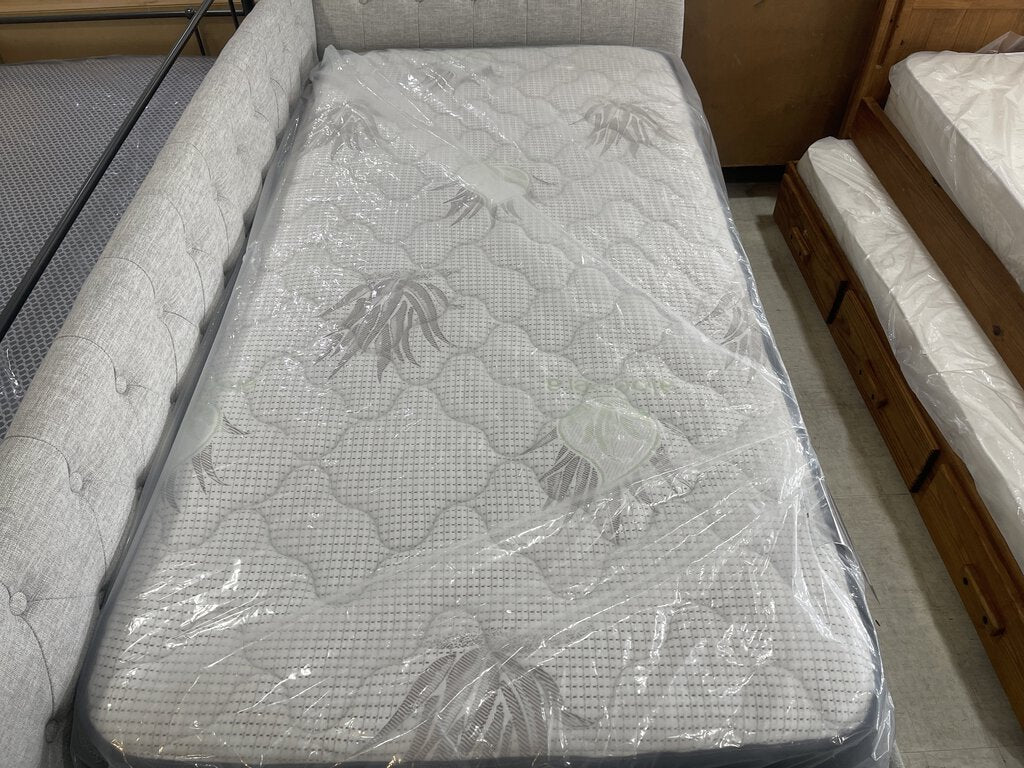 Aloe Vera Green Border Refurb Twin Mattress