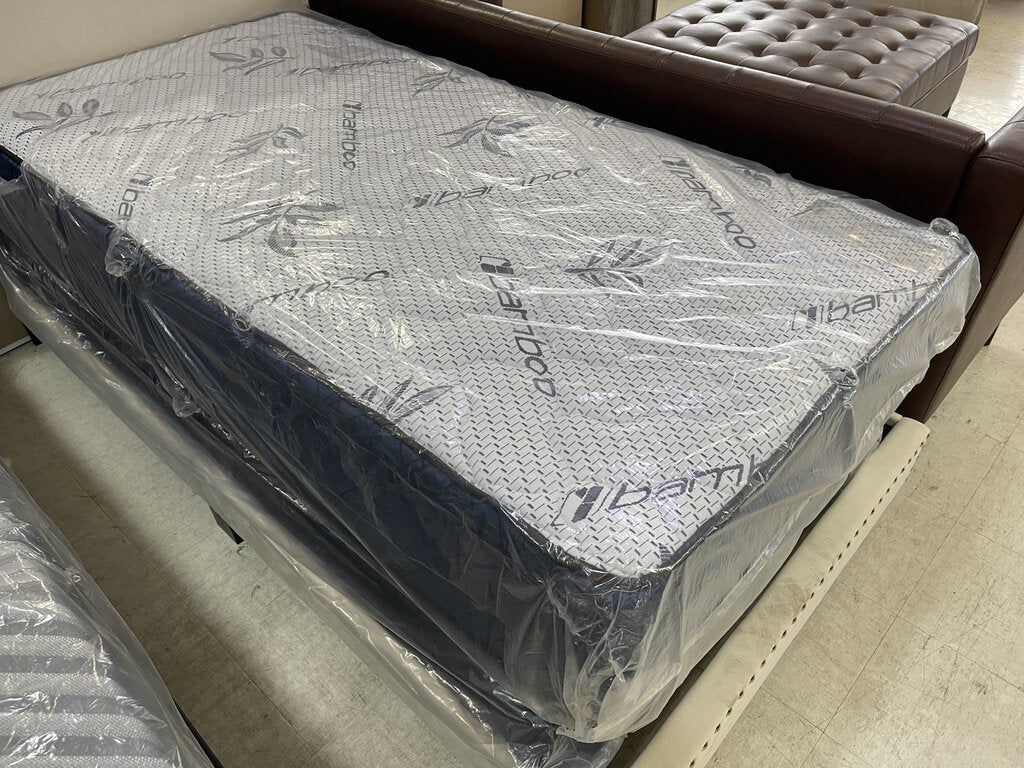 Bamboo Blue Diamond Border Refurb Twin Mattress