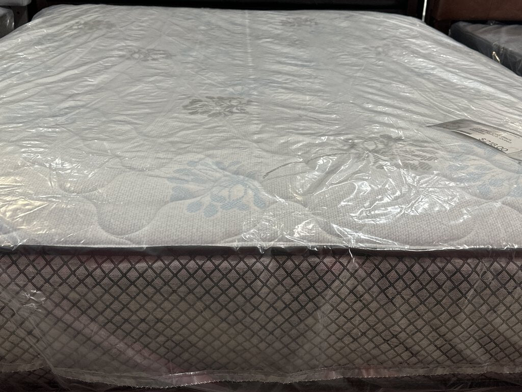 Comfort Cool Black Border Refurb Queen Mattress