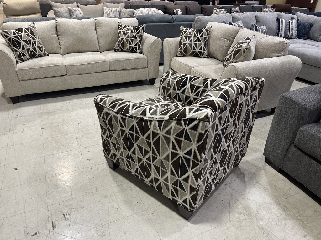 Emporium Chocolate Bita Buff NEW Accent Chair 36x35x33 (9011)