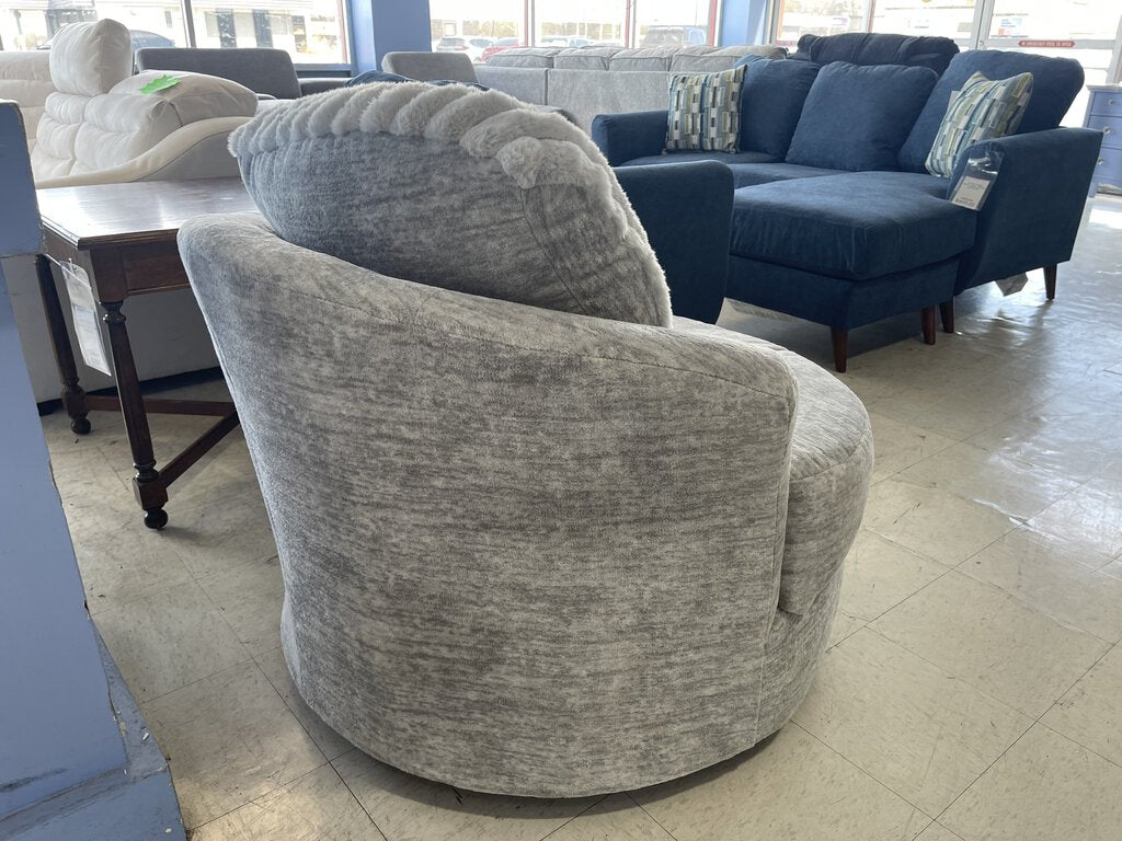 Galactic Oyster NEW Barrel Chair 40x40x30 (900-03)
