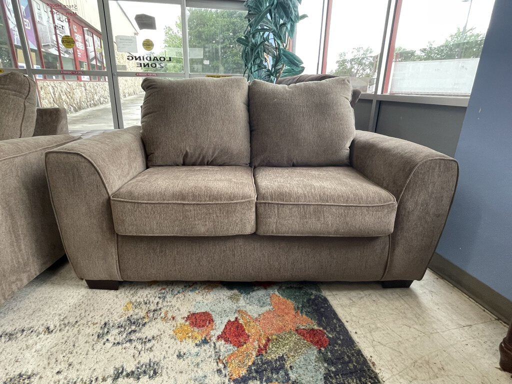 Tuscan Java NEW Loveseat 65x37x36 (12502-3010)
