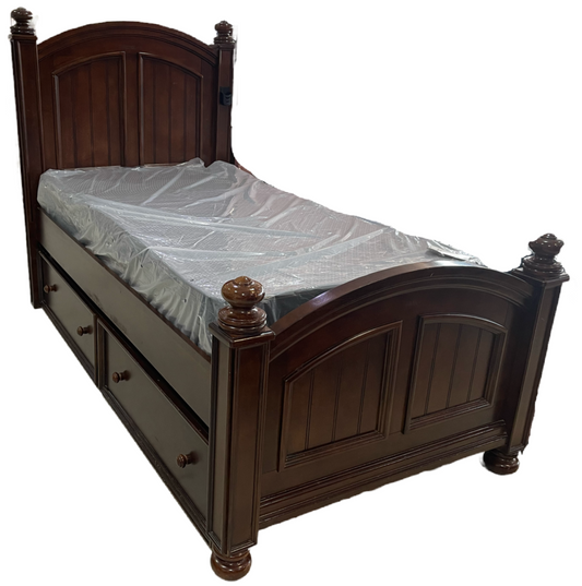79897 (8463-10) Winners Only Cape Cod Twin Bed w/Trundle 44x84x55