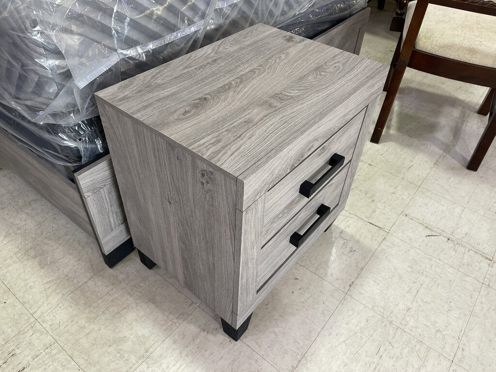 Oakdale NEW Nightstand 22x16x23 (124097)