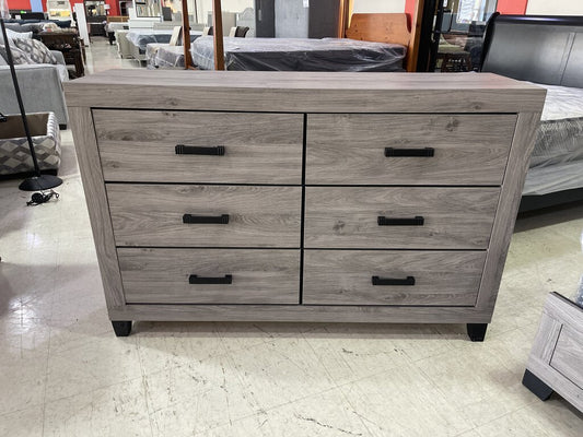 Oakdale NEW Dresser 58x16x38 (124094)