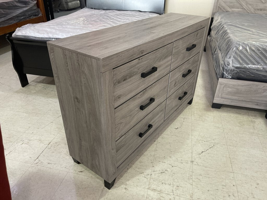 Oakdale NEW Dresser 58x16x38 (124094)