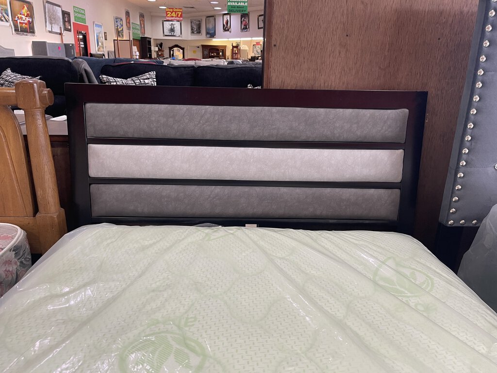 Clinton Black Gray NEW Twin Platform Bed Frame (216210)
