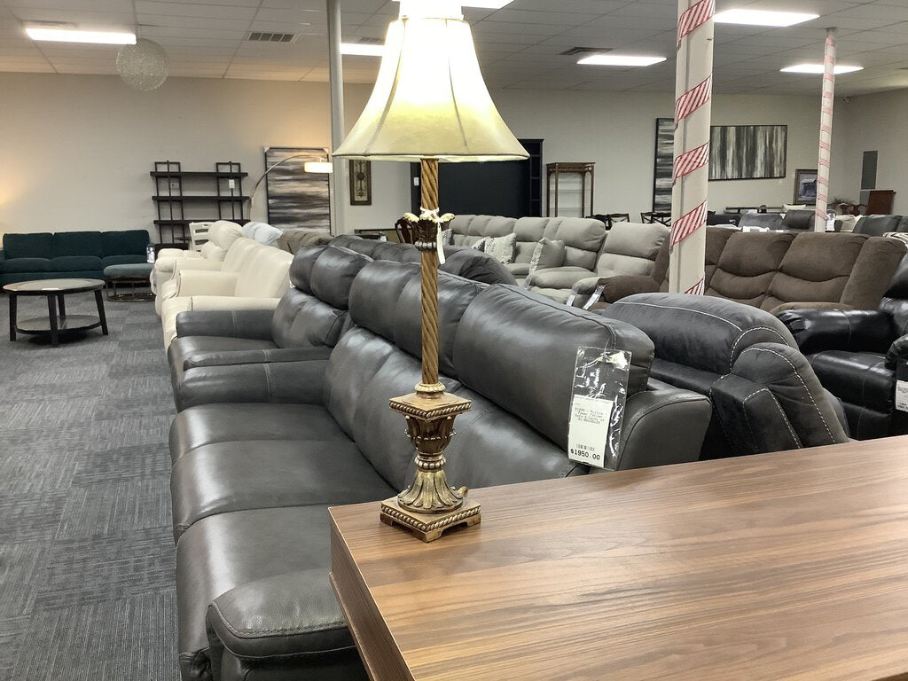 82294 - Bronze 26in Table Lamp