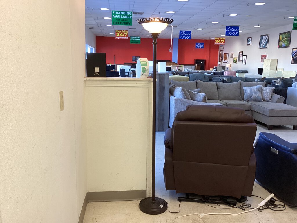 82376 - Standing 70" Floor Lamp