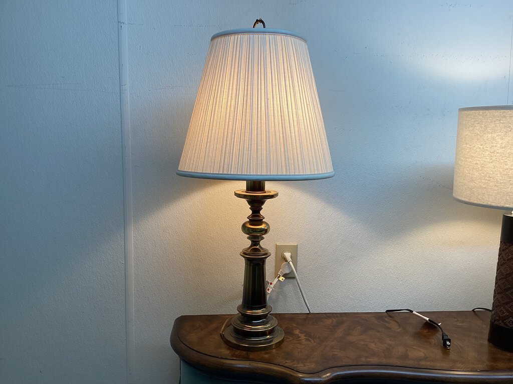 82432 - Brass 32" Table Lamp