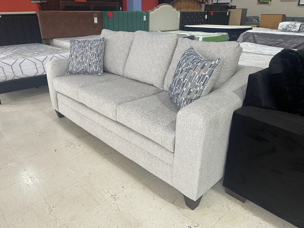 Hershey Fog NEW Sofa 84x35x39 (4700-05S)
