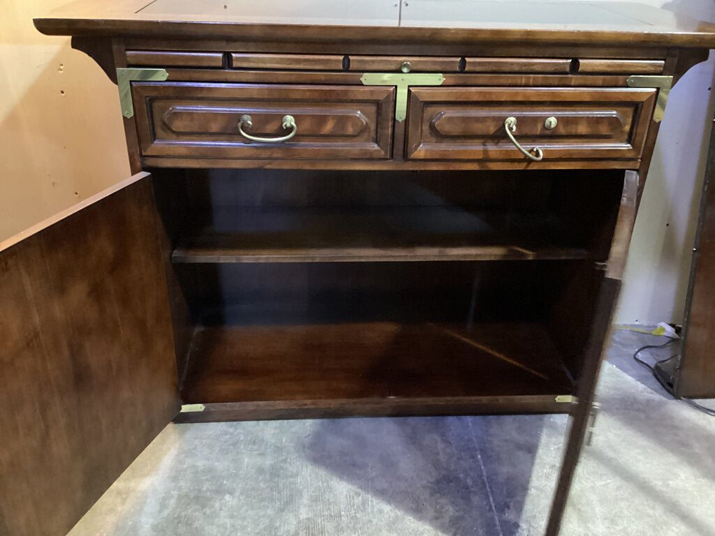 82767 - Bernhardt Buffet 48x18x36