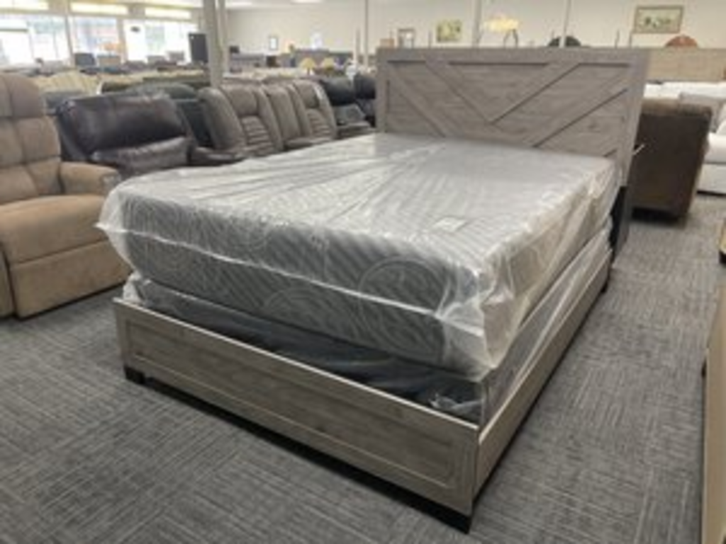 Oakdale NEW Queen Bed Frame 63x80x53 (124031-33)
