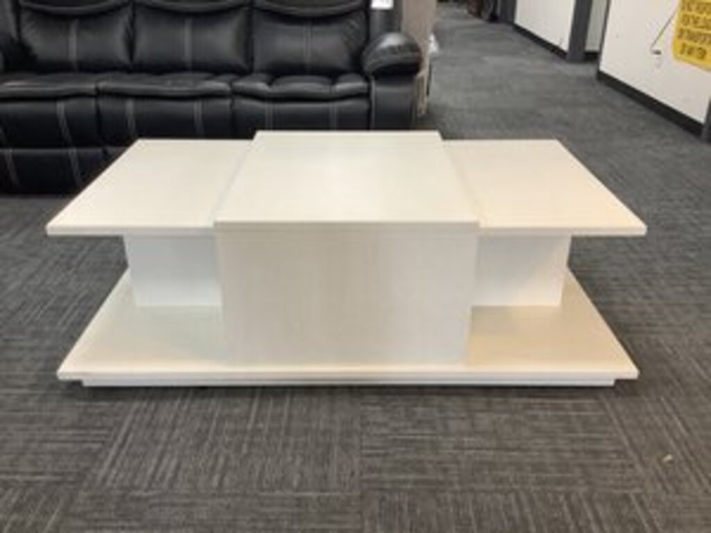 76969 - Bernhardt Arnette Cocktail Table 54x31x20