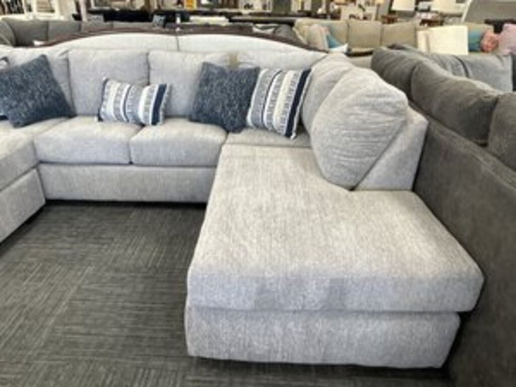Bita Platinum NEW 2pc Sectional w/Chaise 114x84x37 (4551/4552-BITP)
