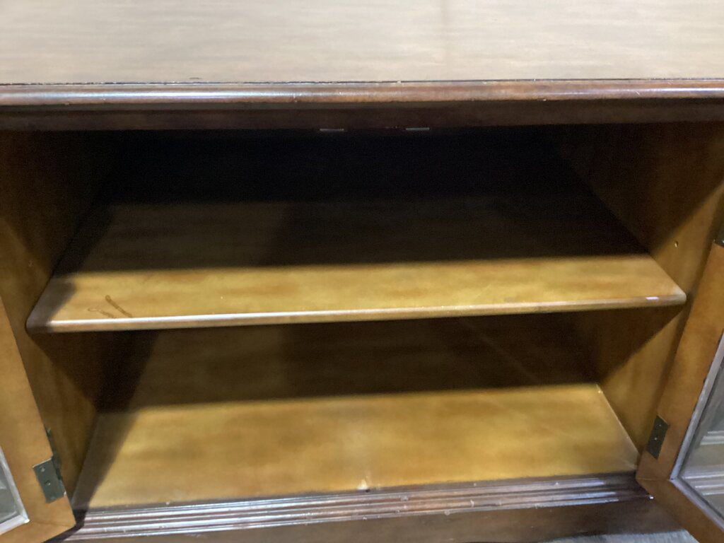 82842 - Pulaski Media Cabinet 63x26x27