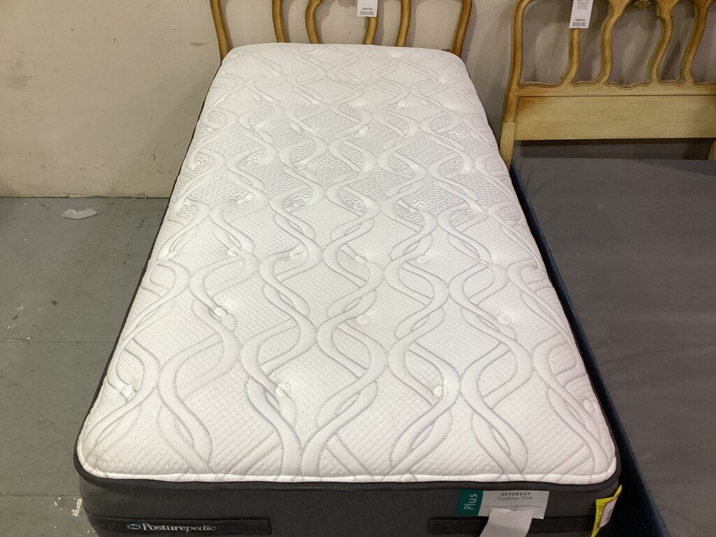 82766 - Sealy Posturpedic Plus Firm Twin XL Mattress