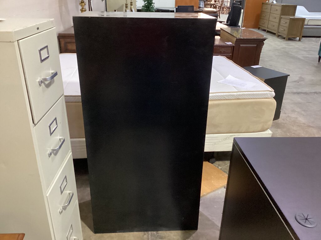 82901 - Black File Cabinet 18x25x52
