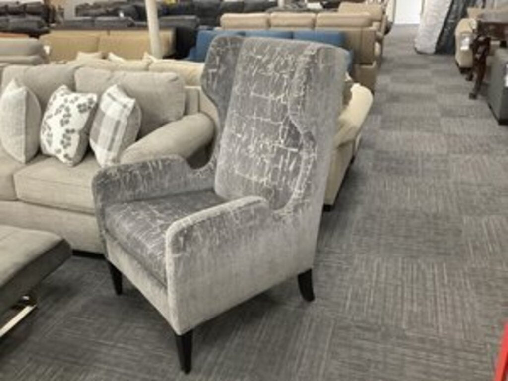 76960 - Sam Moore Rue Wing Chair 29x30x47