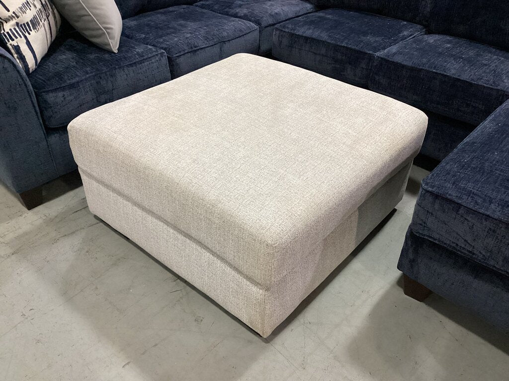82927 - Ashley Larce Stone Oversized Ottoman 36x36x19