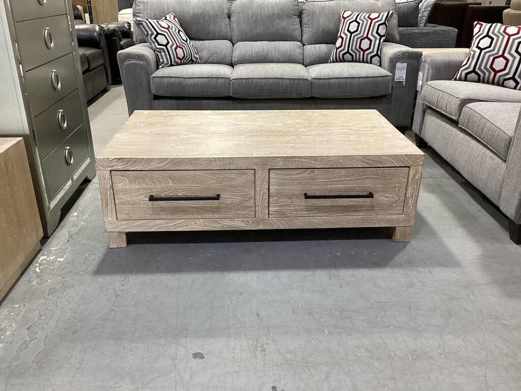 82935 - Ashley Belenburg Storage Cocktail Table 3pc Set