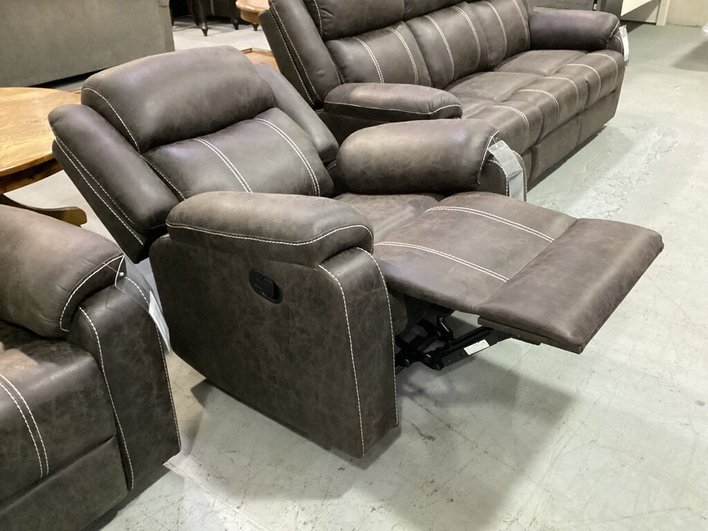 Lucca Brown NEW Glider Recliner 35x31x40 (679322)