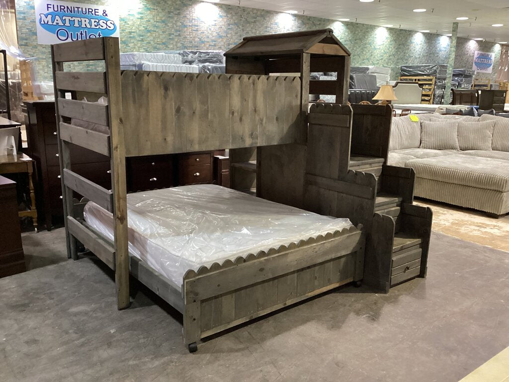 83171 -Trendwood The Fort Twin/Full Loft Bunk Bed 85x85x76
