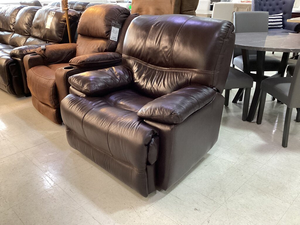 83189 - Timberland Power Recliner 42x35x39
