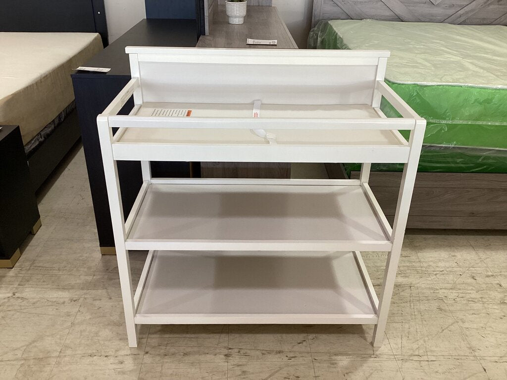 83207 (8528-15) White Changing Table 38x15x38