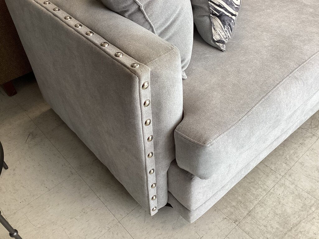 83200 (8528-8) Gray Studded Sofa and Loveseat 91/65x38x30