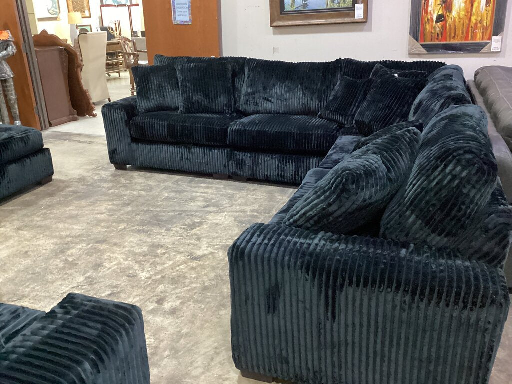 Libby Black Onyx NEW 5pc Modular Sectional 130x130x40 (1300-03)