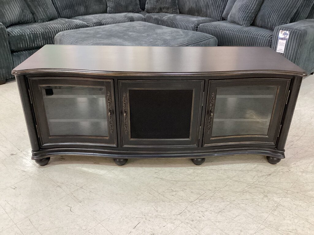 83258 - Hooker Seven Seas 65in TV Console 65x24x27