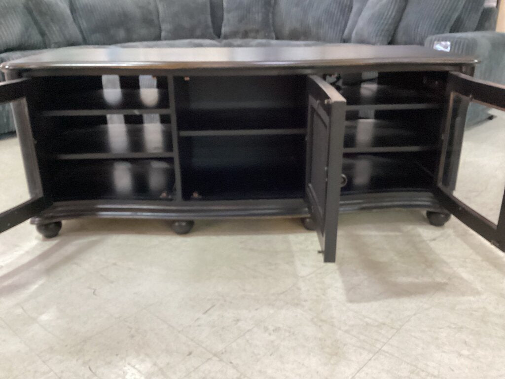 83258 - Hooker Seven Seas 65in TV Console 65x24x27
