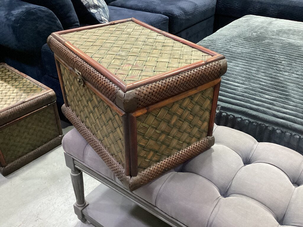 83346 - Cerulean Bay Wicker Chest 19x12x12