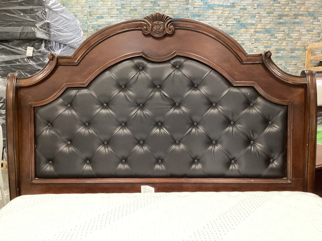 83339 - Coaster Priscilla King Bed Frame 81x92x71