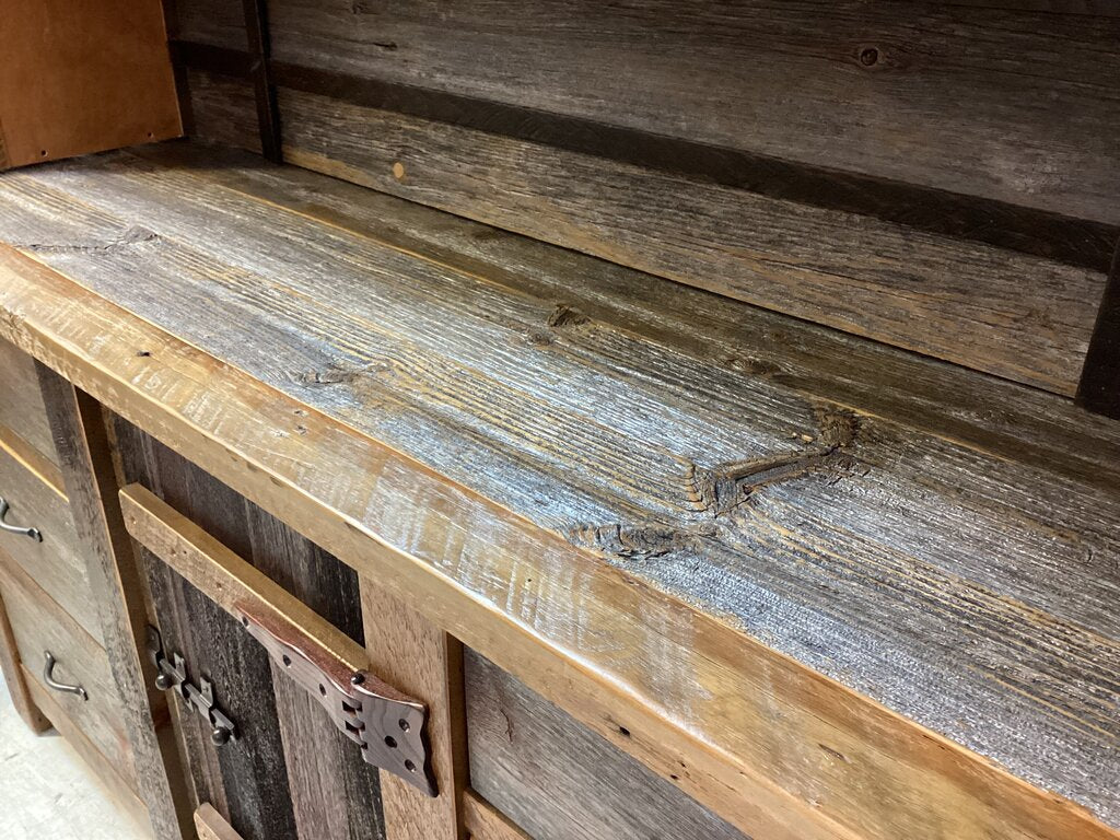 83513 - Louis Alan Heritage Silver Falls Barn Wood Buffet & Hutch 71x20x36-84