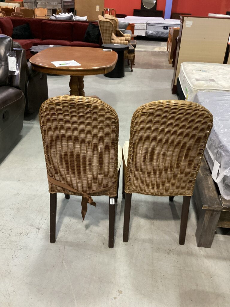 83585 - Pair of Pier 1 Wicker Chairs 17x18x29