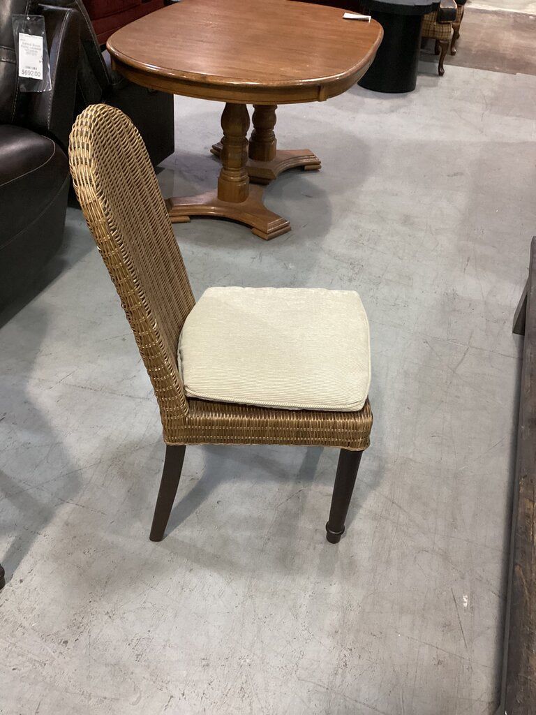 83585 - Pair of Pier 1 Wicker Chairs 17x18x29