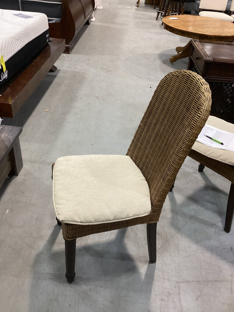 83585 - Pair of Pier 1 Wicker Chairs 17x18x29
