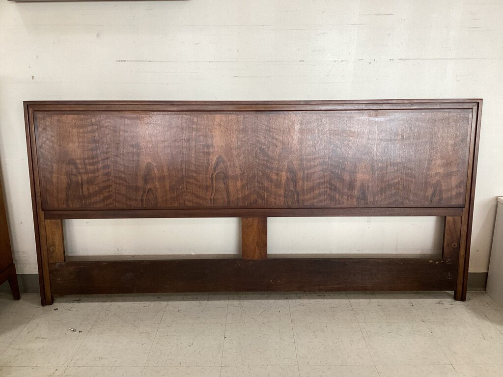 83651 Lane Rhythm Walnut MCM King Headboard 83x2x39