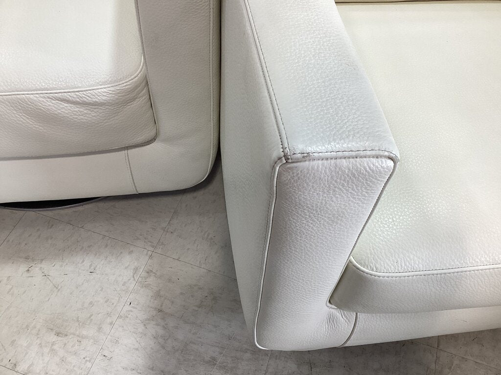 83705-06 - Pair of Natuzzi Suad Leather Swivel Chairs 30x32x29