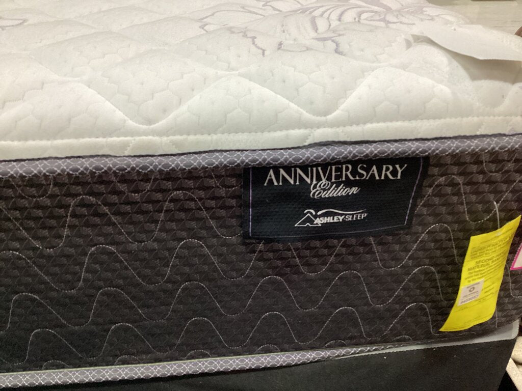 83634 - Ashley Sleep Anniversary Queen Mattress
